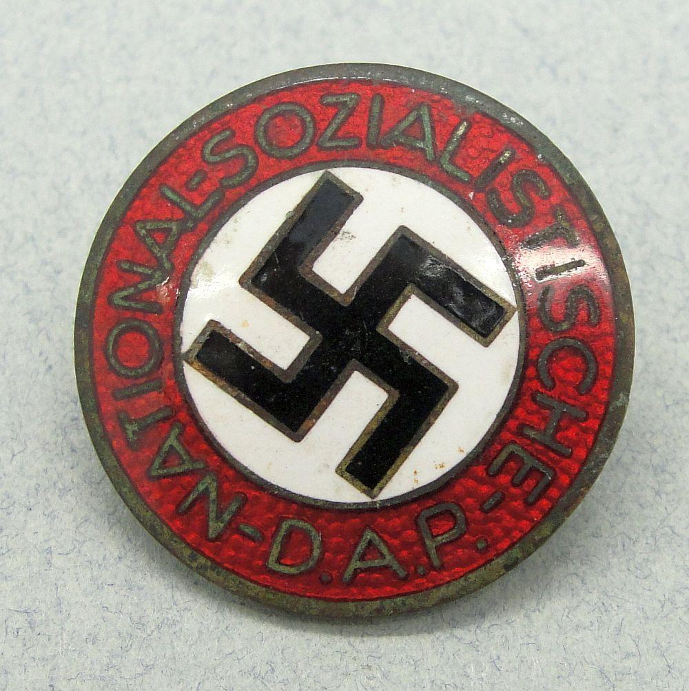NSDAP Membership Badge by "RZM M1/62"