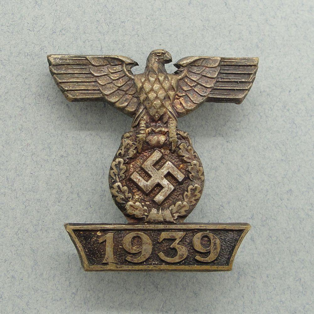 1939 Spange to Iron Cross, Second Class, First Pattern with Scalloped Ends