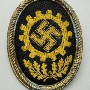 DAF Cap Badge