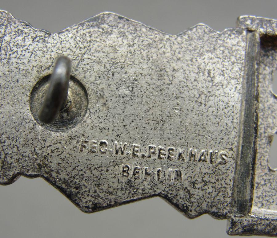 Army/Waffen-SS Close Combat Clasp by FLL, Silver Grade