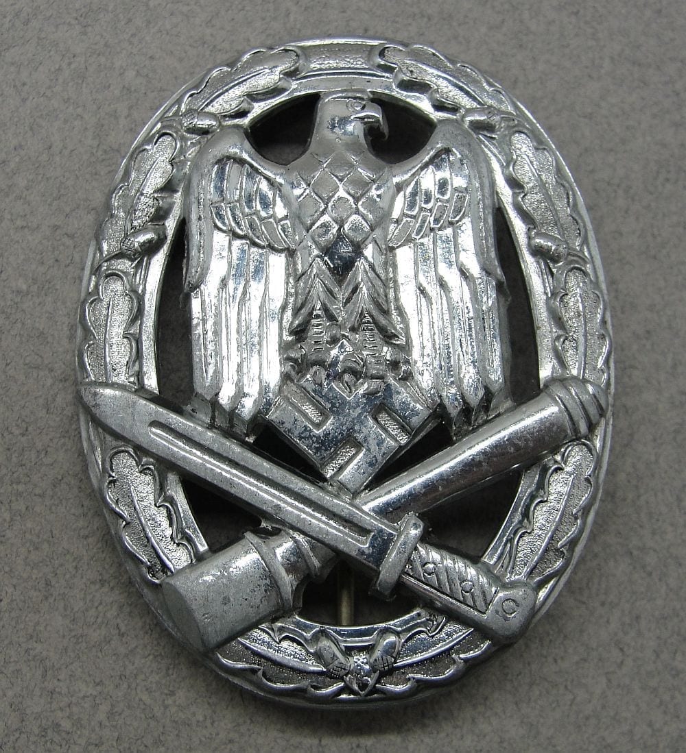 Army/Waffen-SS General Assault Badge, Deep Dish Variant