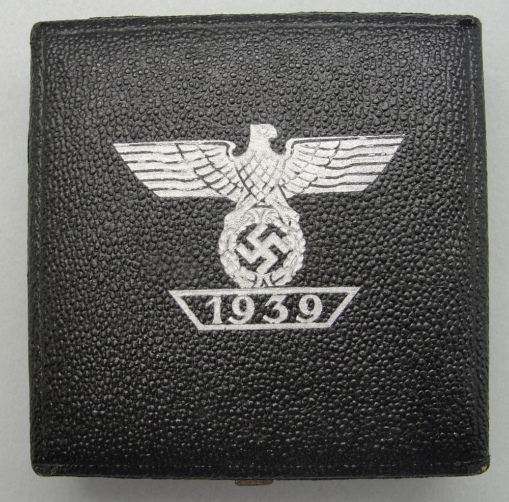 Cased 1939 Spange to Iron Cross, First Class by Mayer