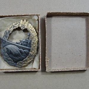 Boxed Kriegsmarine Destroyer Badge, French Made by Baqueville