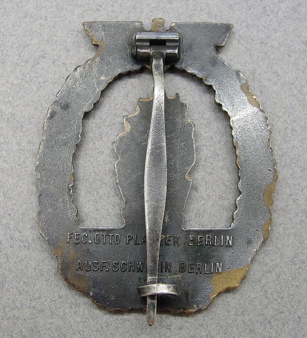 Kriegsmarine Minesweeper Badge by Schwerin
