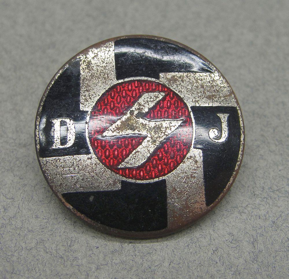 Hitler Youth Deutsches Jungvolk First Pattern Membership Badge
