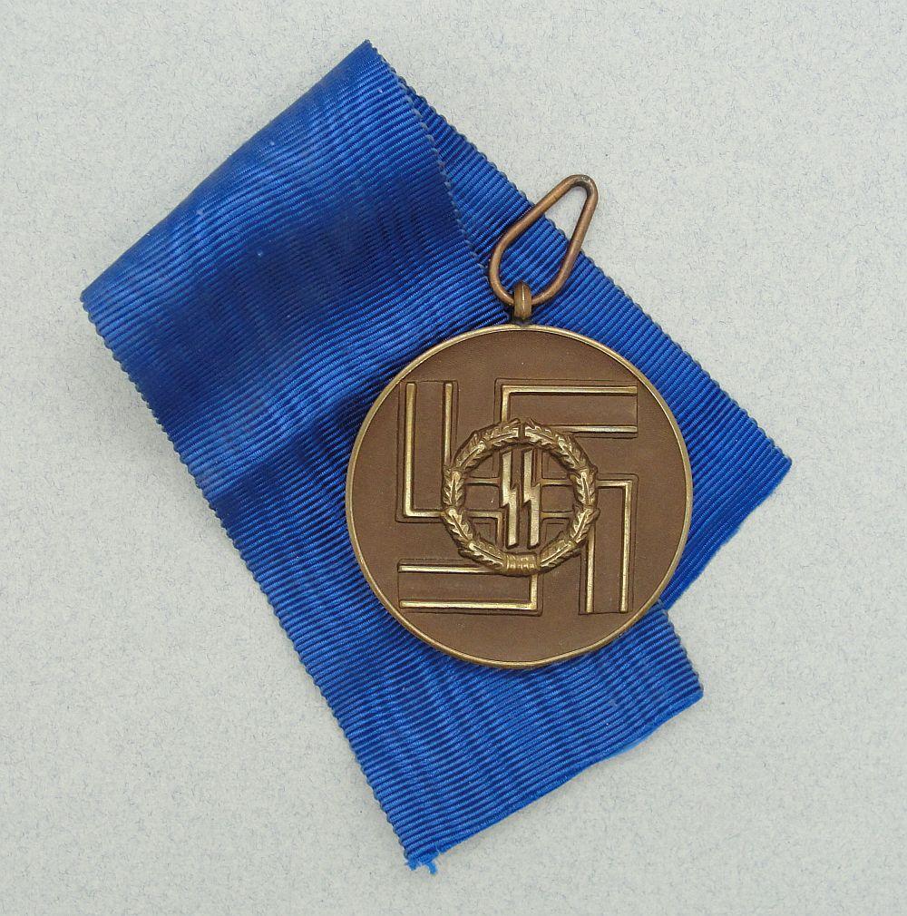 SS 8 Year Long Service Medal