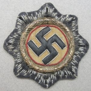 German Cross in Gold - Luftwaffe Ground Division - Tunic Removed