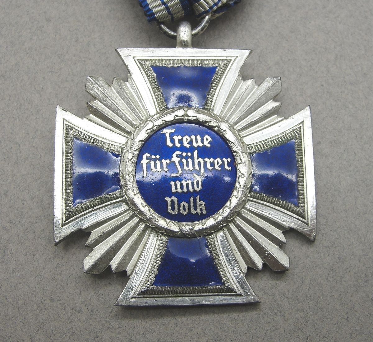 NSDAP 15 Year Long Service Cross by "2" C.E. Juncker