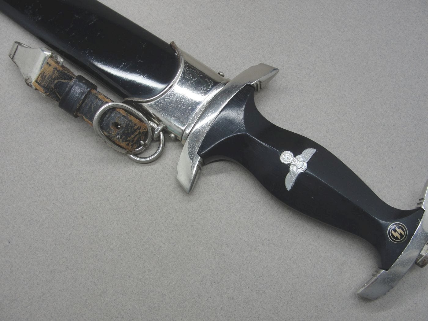 Transitional SS Model 1933 Dagger by RZM 941/39 Carl Eickhorn Stunner !